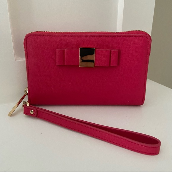 Danier Handbags - Danier Pink Leather Wristlet Wallet
